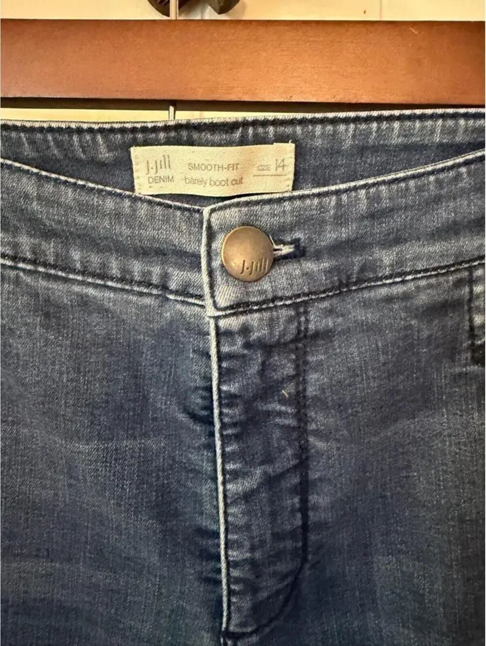 J. Jill Women's Mid-Dark Blue Stretch Bootcut Jeans - Picture 4 of 7